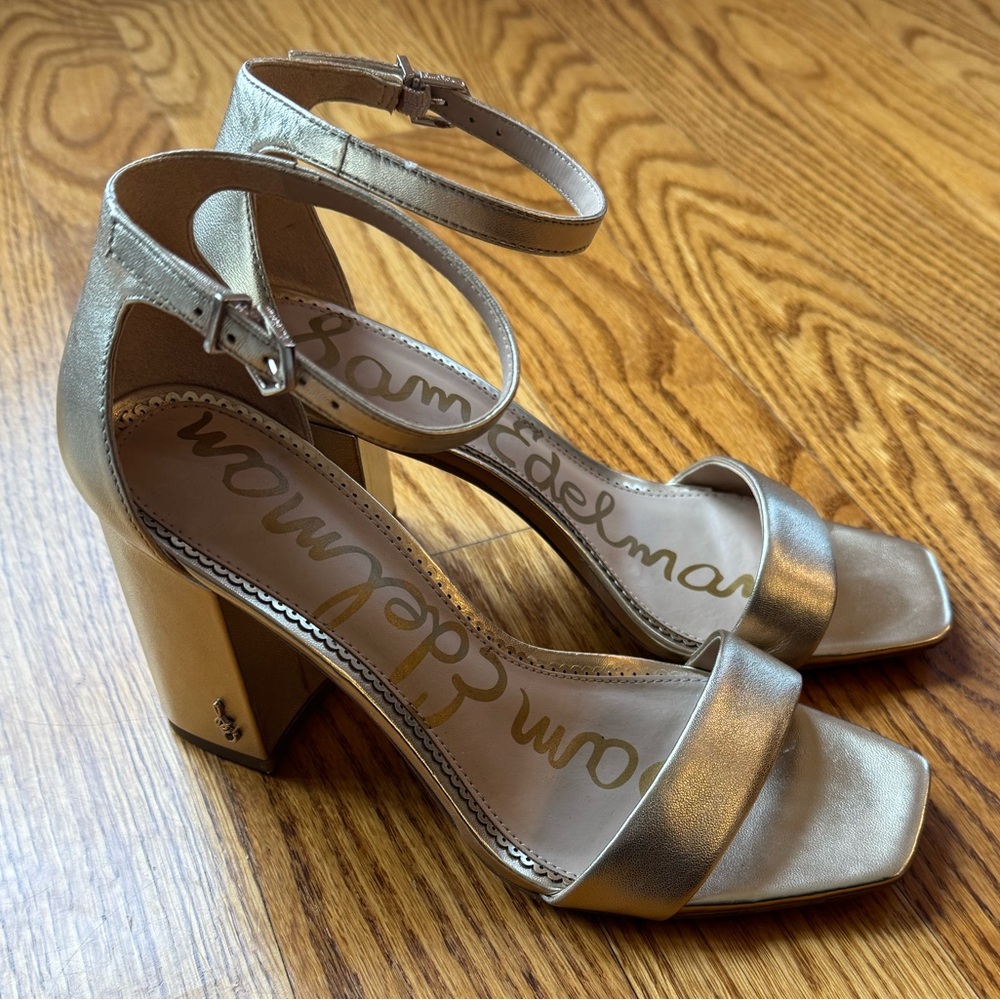 Sam Edelman Daniella Strappy Sandal Size 7.5 Gold